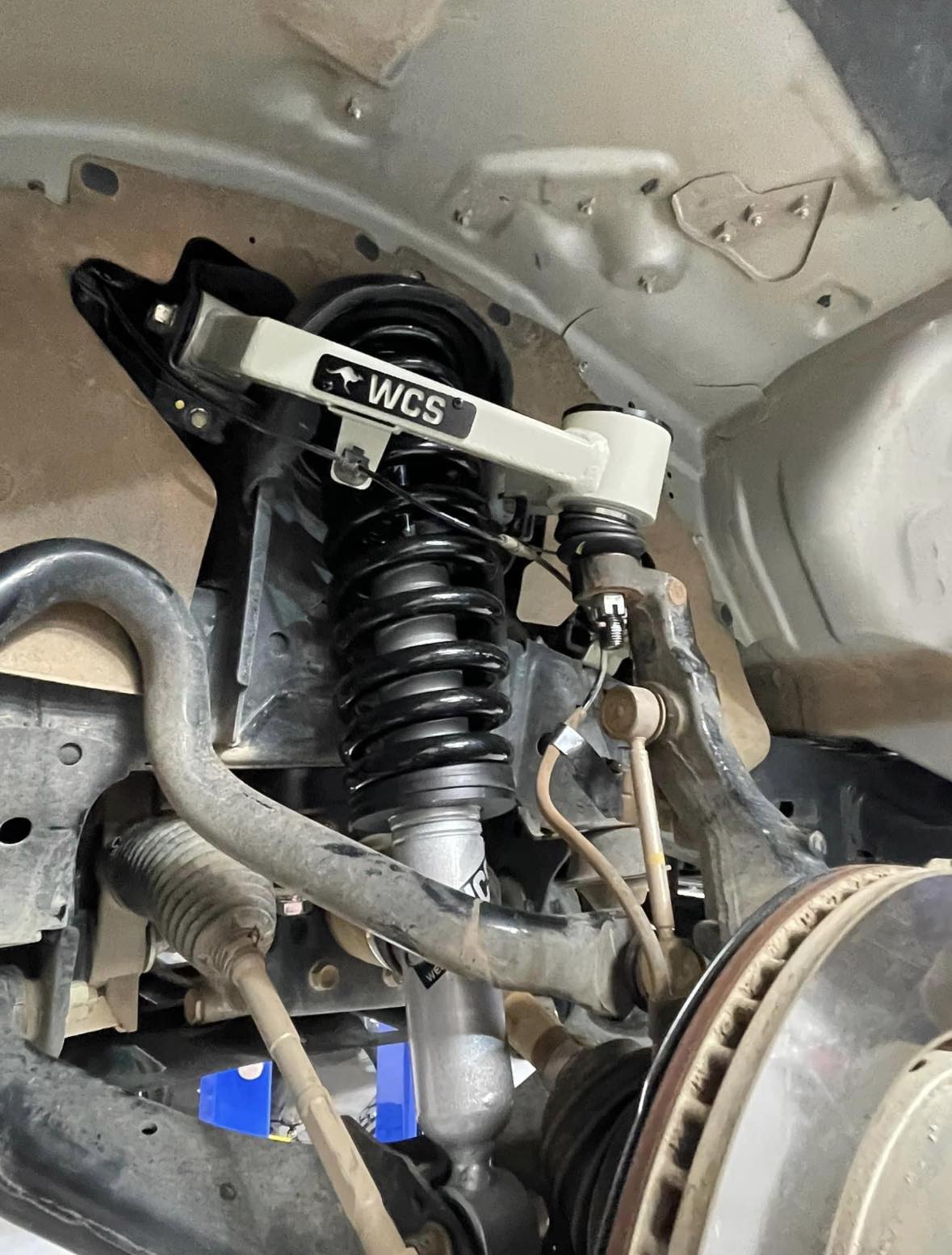 ISUZU MUX 21+ 3/2 MONOTUBE LIFT KIT JM 4X4 Suspension